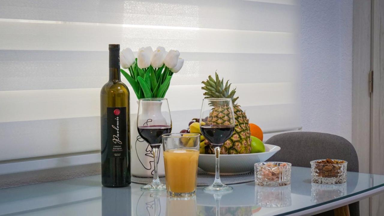 Peaceful & Sunny Apartments Trogir Exterior foto